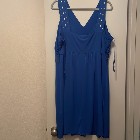 Powerful Blue Dress! Like New! - Picture 4 of 5